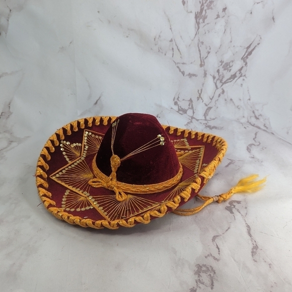 Vintage Pigalle Sombrero Mexican Hat Red Gold Sequin Velvet Yellow - Picture 3 of 13